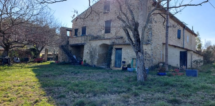 Image 5 sur 22 - Maison/villa  ·  Vente · Montfort (04600) · 6 pièces · 287m²