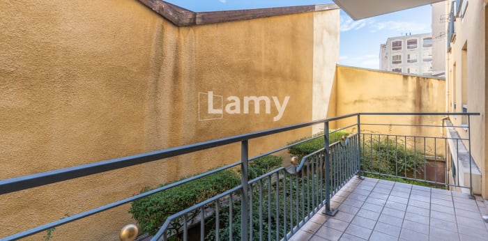 Image 9 sur 11 - Appartement  ·  Vente · Lyon (69007) · 2 pièces · 39m²