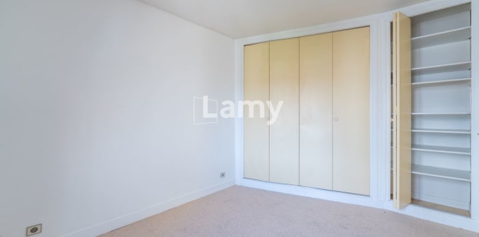 Image 4 sur 11 - Appartement  ·  Vente · La Garenne Colombes (92250) · 2 pièces · 58m²