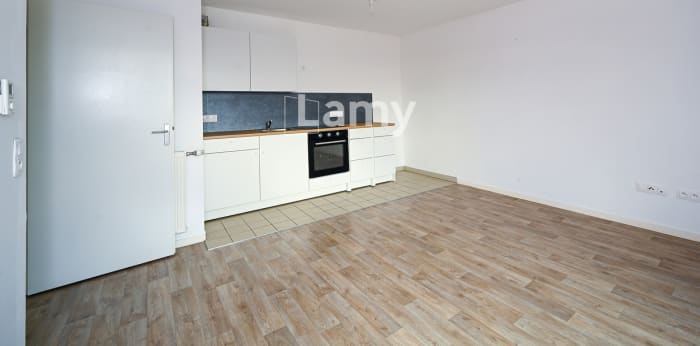 Image 5 sur 11 - Appartement  ·  Vente · Vert St Denis (77240) · 3 pièces · 56m²