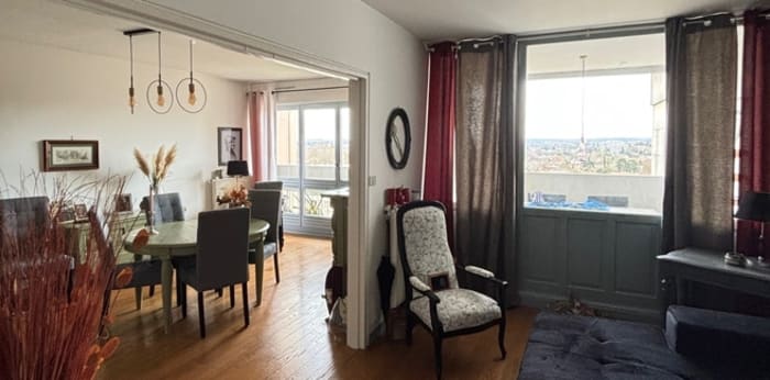 Image 7 sur 14 - Appartement  ·  Vente · Angouleme (16000) · 5 pièces · 95m²