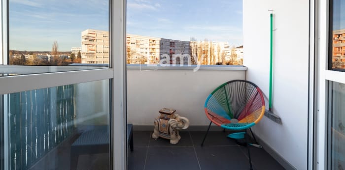 Image 4 sur 10 - Appartement  ·  Vente · Besancon (25000) · 5 pièces · 96m²