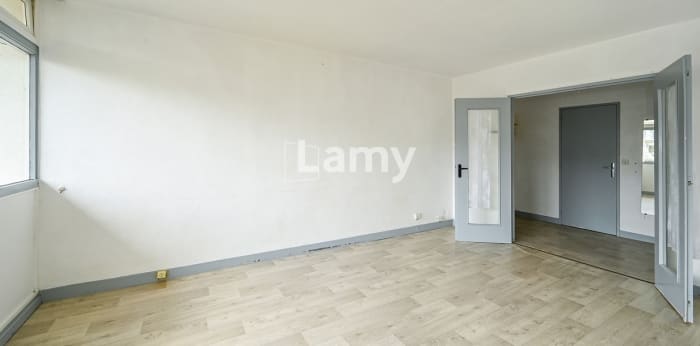 Image 1 sur 11 - Appartement  ·  Vente · Le Mee Sur Seine (77350) · 3 pièces · 62m²