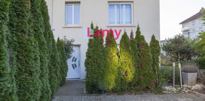 Image 3 sur 12 - Appartement  ·  Vente · Besancon (25000) · 4 pièces · 137m²