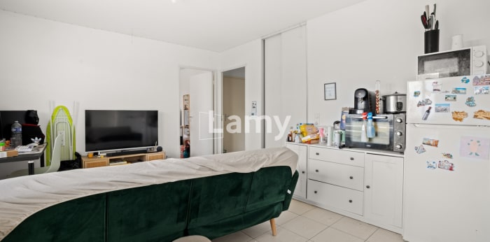 Image 2 sur 9 - Appartement  ·  Vente · Lyon (69007) · 2 pièces · 41m²