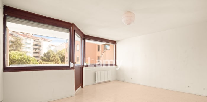 Image 4 sur 12 - Appartement  ·  Vente · Lyon (69007) · 4 pièces · 85m²