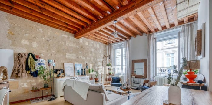 Image 5 sur 13 - Immeuble  ·  Vente · Bordeaux (33000) · 194m²