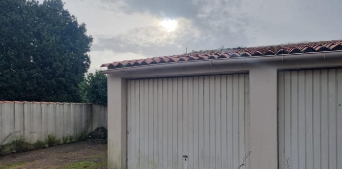 Image 1 sur 2 - Parking/box  ·  Vente · Les Sables D Olonne (85100) · 14m²