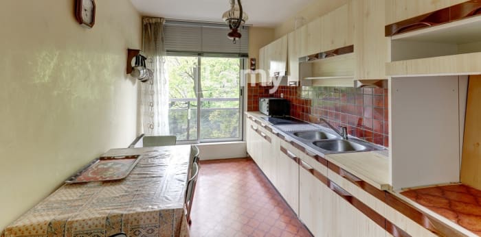 Image 3 sur 10 - Appartement  ·  Vente · Chamalieres (63400) · 5 pièces · 114m²