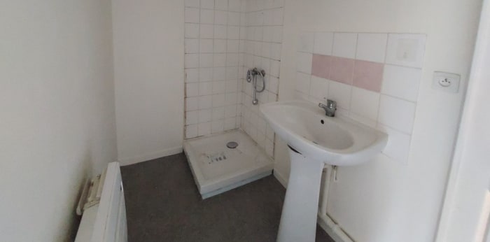 Image 8 sur 8 - Maison/villa  ·  Vente · Chateauroux (36000) · 5 pièces · 100m²