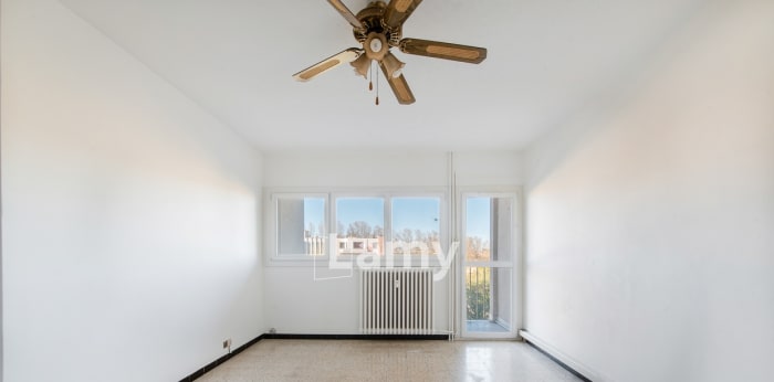 Image 2 sur 4 - Appartement  ·  Vente · Salon De Provence (13300) · 3 pièces · 65m²