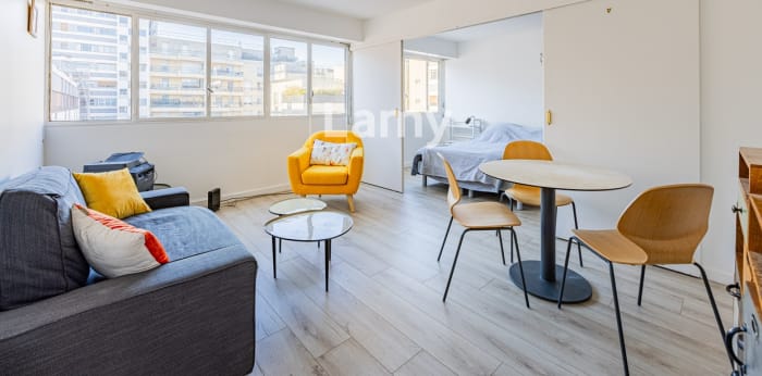 Image 3 sur 14 - Appartement  ·  Vente · Paris (75015) · 2 pièces · 46m²