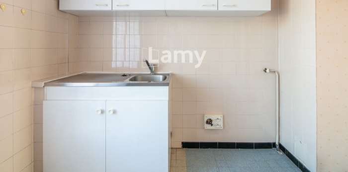 Image 4 sur 10 - Appartement  ·  Vente · Grenoble (38100) · 1 pièce · 43m²