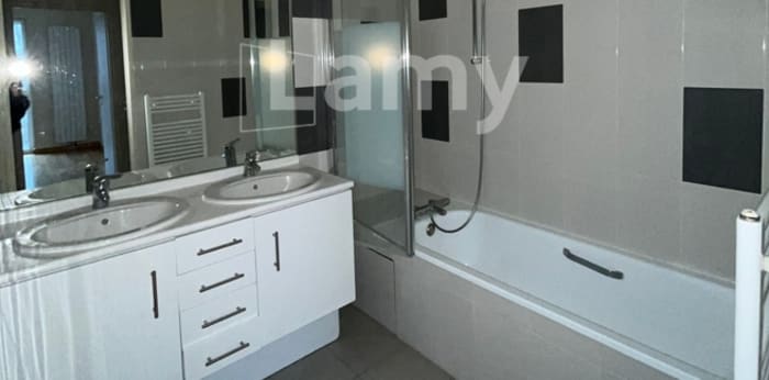 Image 7 sur 9 - Appartement  ·  Location · Orly (94310) · 4 pièces · 97m²