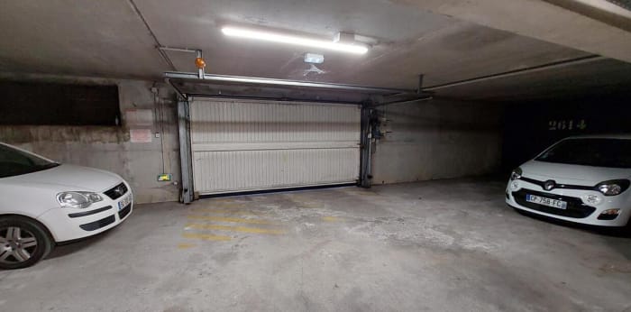 Image 4 sur 7 - Parking/box  ·  Location · Vandoeuvre Les Nancy (54500)