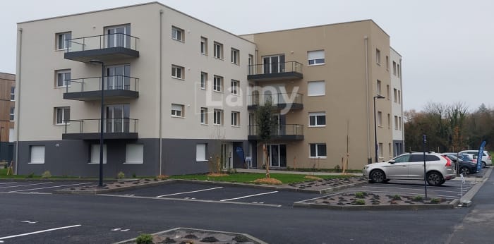 Image 1 sur 8 - Appartement  ·  Location · Laval (53000) · 2 pièces · 42m²