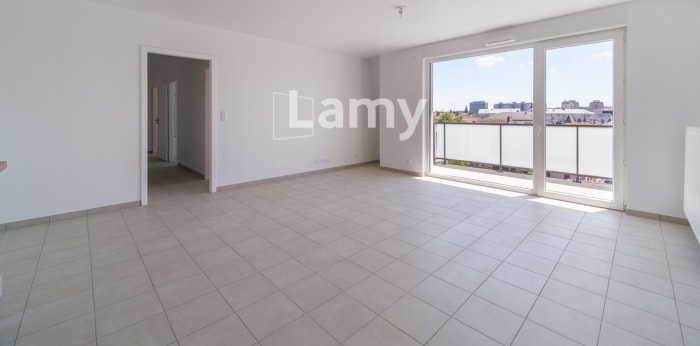 Image 1 sur 13 - Appartement  ·  Location · Mulhouse (68200) · 4 pièces · 86m²