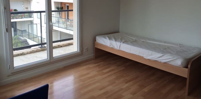 Image 2 sur 7 - Appartement  ·  Location · La Roche Sur Yon (85000) · 1 pièce · 21m²