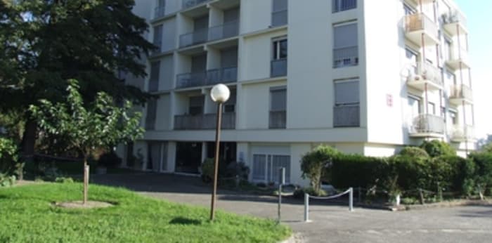 Image 1 sur 6 - Appartement  ·  Location · Libourne (33500) · 1 pièce · 34m²