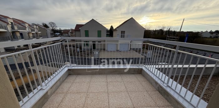 Image 20 sur 27 - Maison/villa  ·  Location · La Chapelle En Serval (60520) · 5 pièces · 96m²