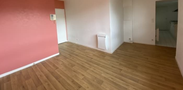 Image 2 sur 5 - Appartement  ·  Location · Rennes (35000) · 2 pièces · 34m²