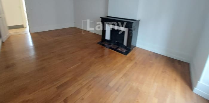 Image 4 sur 11 - Appartement  ·  Location · Grenoble (38000) · 5 pièces · 109m²