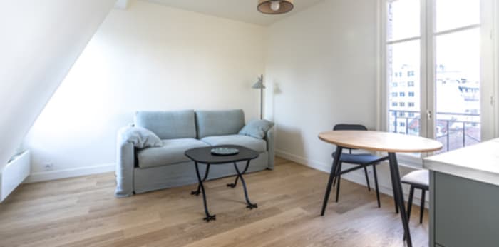 Image 5 sur 10 - Appartement  ·  Location · Paris (75006) · 2 pièces · 39m²