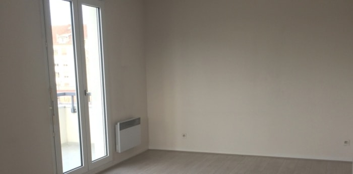 Image 4 sur 5 - Appartement  ·  Location · Besancon (25000) · 2 pièces · 53m²