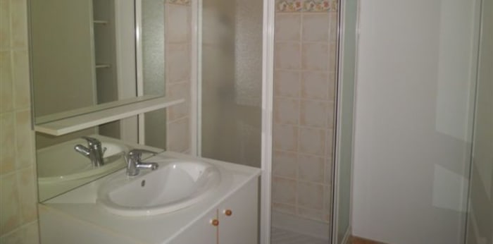 Image 5 sur 6 - Maison/villa  ·  Location · Caderousse (84860) · 3 pièces · 56m²