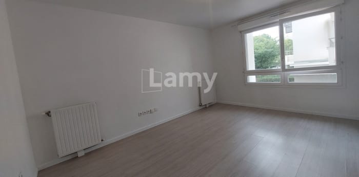Image 2 sur 9 - Appartement  ·  Location · Morangis (91420) · 2 pièces · 44m²