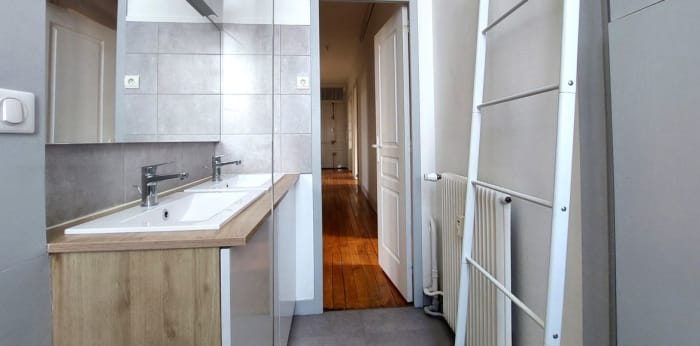 Image 8 sur 10 - Appartement  ·  Location · Limoges (87000) · 5 pièces · 119m²