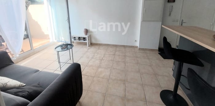 Image 7 sur 9 - Appartement  ·  Location · Aix En Provence (13090) · 2 pièces · 32m²