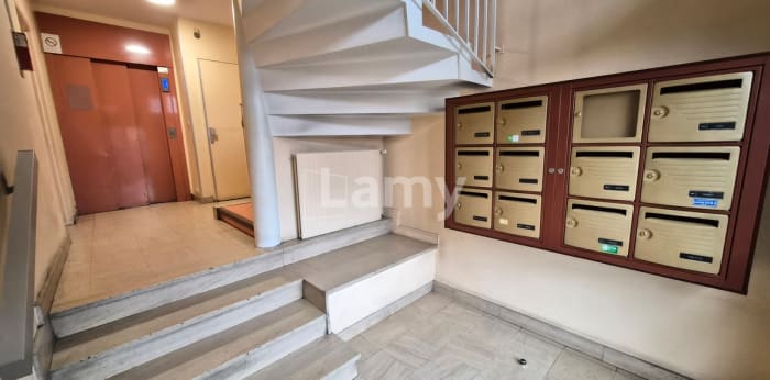 Image 10 sur 13 - Appartement  ·  Location · Sens (89100) · 2 pièces · 56m²