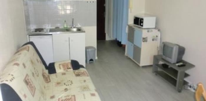 Image 1 sur 2 - Appartement  ·  Location · Clermont Ferrand (63000) · 1 pièce · 18m²