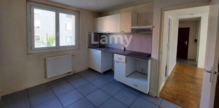 Image 4 sur 9 - Appartement  ·  Location · St Martin D Heres (38400) · 3 pièces · 58m²