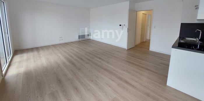 Image 2 sur 10 - Appartement  ·  Location · Les Sables D Olonne (85340) · 3 pièces · 62m²