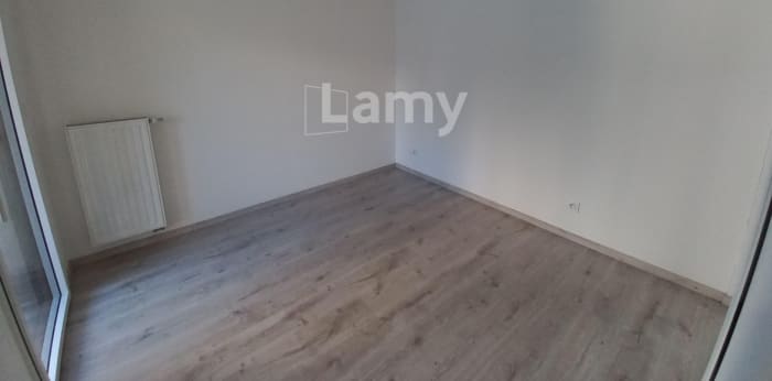 Image 5 sur 10 - Appartement  ·  Location · Clermont Ferrand (63000) · 4 pièces · 78m²