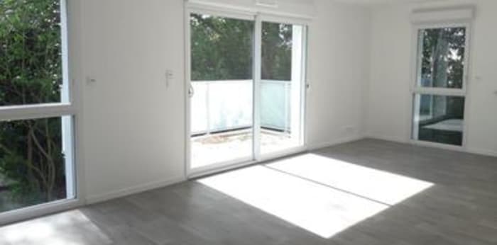 Image 1 sur 4 - Appartement  ·  Location · Vannes (56000) · 3 pièces · 65m²