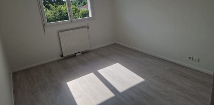 Image 6 sur 7 - Maison/villa  ·  Location · Couzeix (87270) · 5 pièces · 103m²