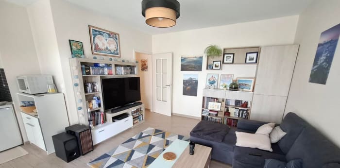 Image 2 sur 8 - Appartement  ·  Location · Vannes (56000) · 2 pièces · 45m²