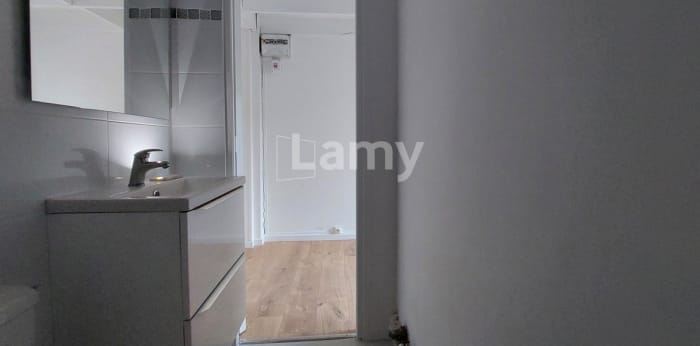 Image 8 sur 10 - Appartement  ·  Location · Limoges (87000) · 2 pièces · 26m²