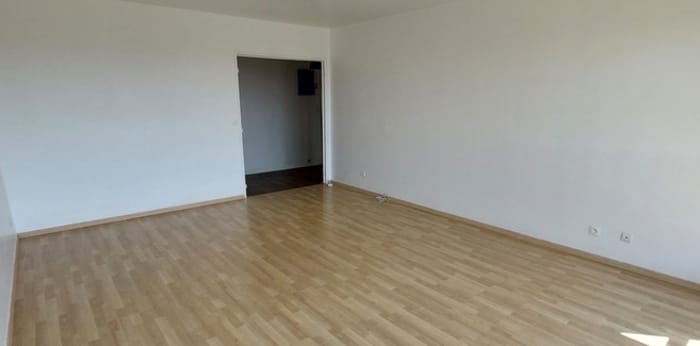Image 2 sur 12 - Appartement  ·  Location · St Michel Sur Orge (91240) · 3 pièces · 79m²