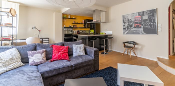 Image 1 sur 6 - Appartement  ·  Location · Bordeaux (33000) · 2 pièces · 56m²