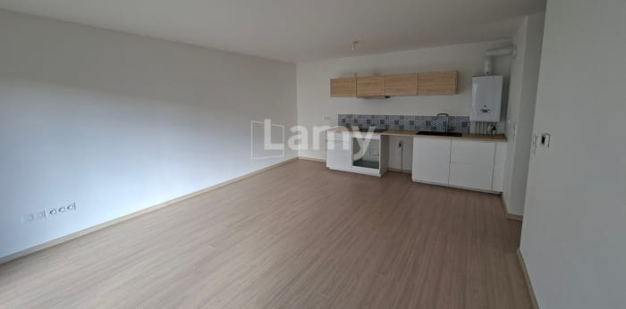 Image 4 sur 7 - Appartement  ·  Location · Clermont Ferrand (63000) · 3 pièces · 61m²