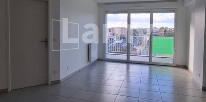 Image 2 sur 16 - Appartement  ·  Location · Talence (33400) · 4 pièces · 84m²