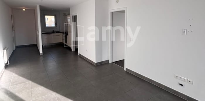 Image 3 sur 12 - Appartement  ·  Location · Strasbourg (67000) · 3 pièces · 61m²