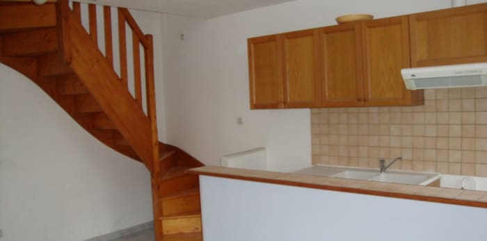 Image 1 sur 6 - Appartement  ·  Location · Issoire (63500) · 1 pièce · 36m²