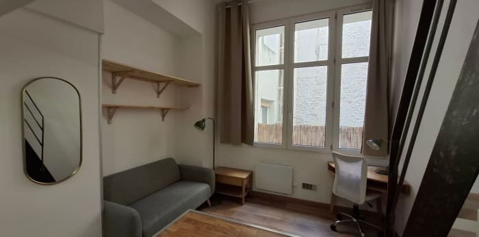 Image 9 sur 17 - Appartement  ·  Location · Nimes (30000) · 1 pièce · 15m²