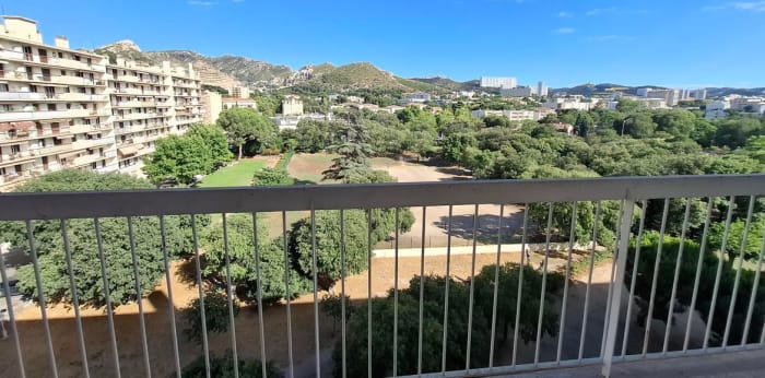 Image 13 sur 14 - Appartement  ·  Location · Marseille (13010) · 4 pièces · 73m²