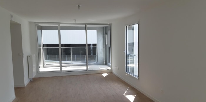 Image 1 sur 8 - Appartement  ·  Location · Lille (59000) · 3 pièces · 66m²